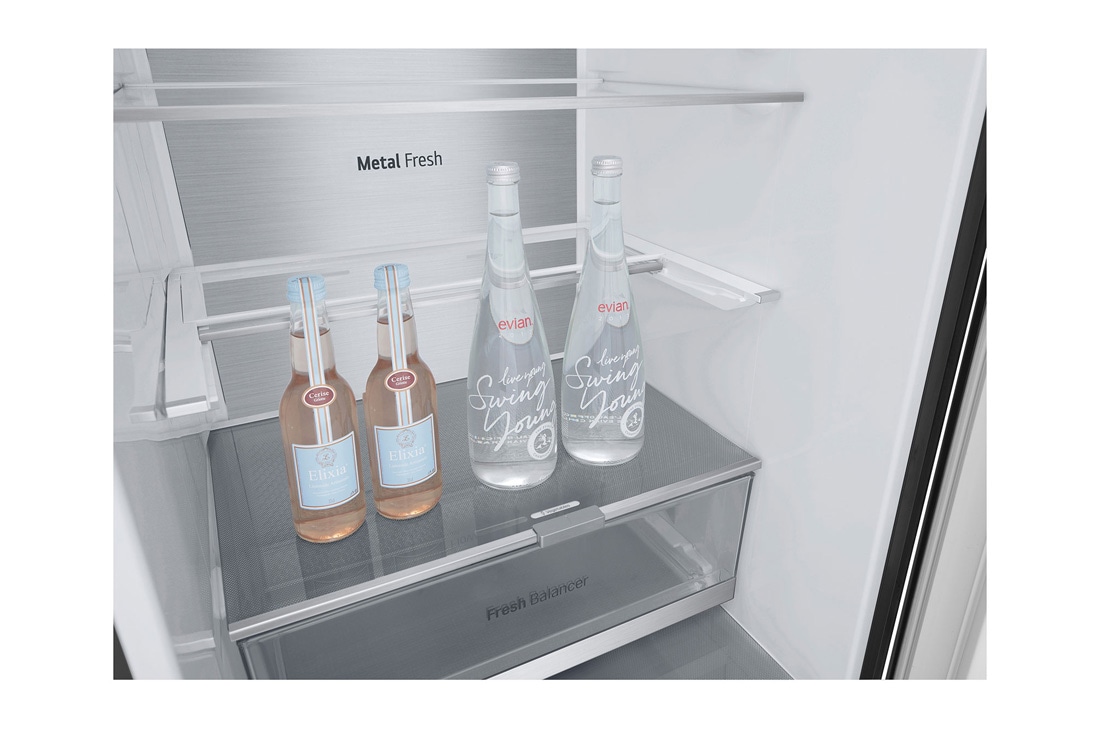LG 1.86M 344L Jääkaappipakastimet (Essence Black) - Energialuokka E, Nature Fresh, Door Cooling+™ ja Smart Diagnosis™ - Wi-Fi, right side view, GBV7170EEV, thumbnail 12