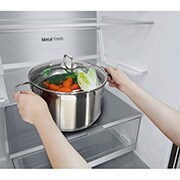 LG 1.86M 344L Jääkaappipakastimet (Essence Black) - Energialuokka E, Nature Fresh, Door Cooling+™ ja Smart Diagnosis™ - Wi-Fi, bottom front , GBV7170EEV, thumbnail 5