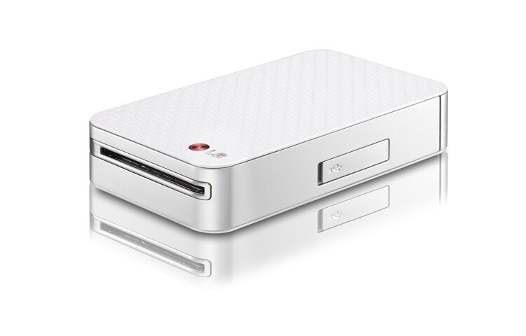 LG Kun otat kuvia älypuhelimellasi, voit tulostaa ne Bluetooth- tai NFC-yhteyden kautta sekä jakaa tärkeät hetkesi missä ja milloin tahansa, Pocket Photo PD221, thumbnail 3