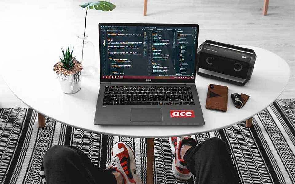 XBOOMGo-Work-from-Home-05.jpg
