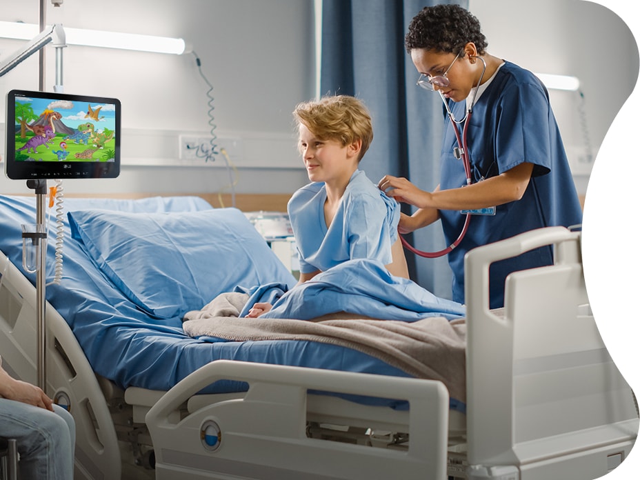 15LN766F boasts a 15” multi-touch display that can be used by patients for entertainment.