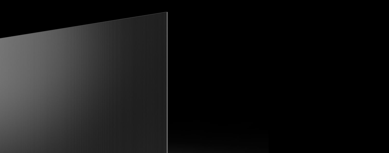 LG MAGNIT's screen surface looks very smooth.