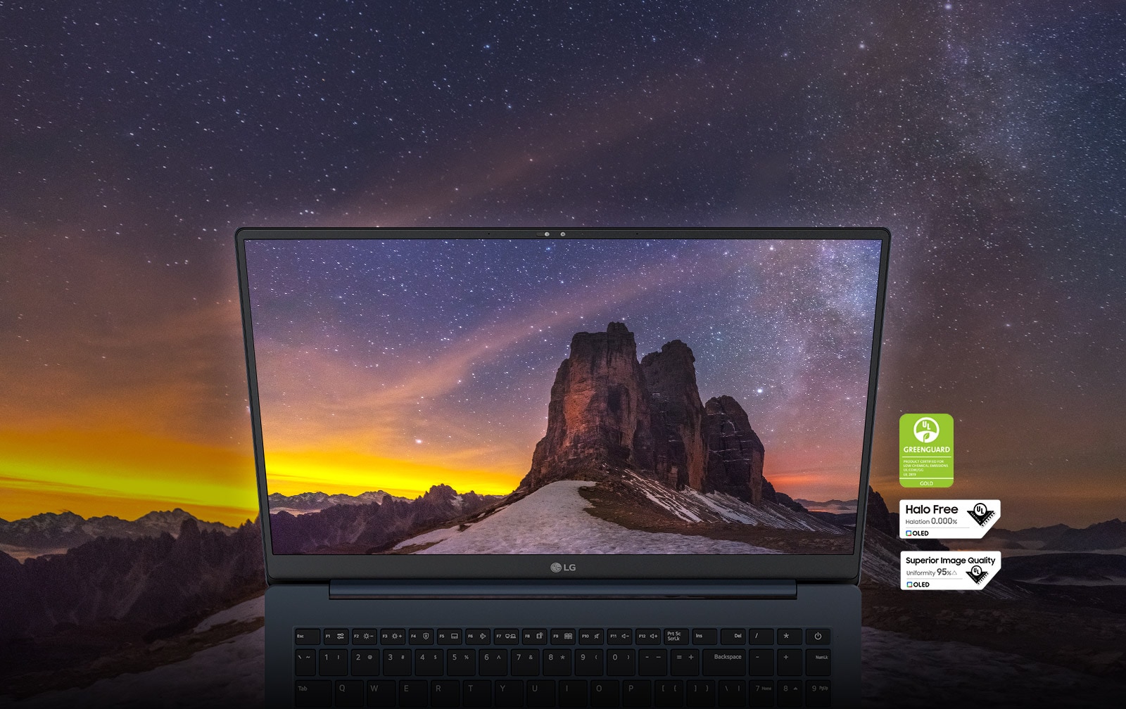 The image expresses the lifelike visual through the vast night scene, full of stars and sunset.