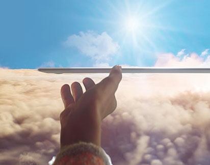 LG gram offers Lightness, thinness, and greatness.	