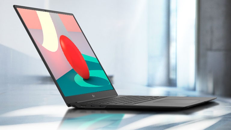 Anti-glare panel-glare-less crystal clarity.	