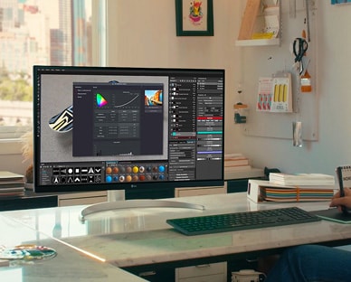 Scene of creator with 27UQ850.