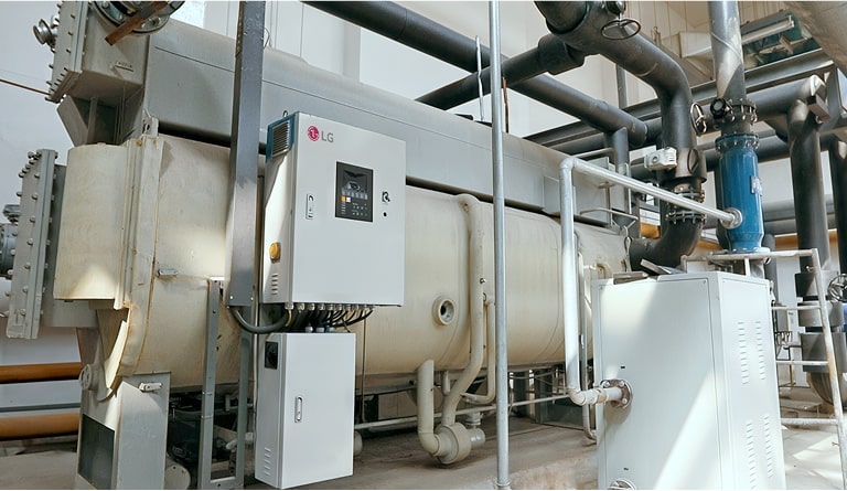 Multiple LG Absorption Chiller Steam Type units are displayed.
