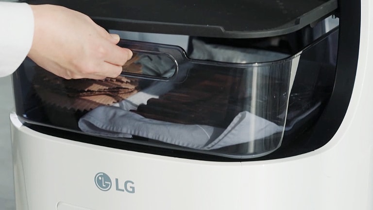 The multi-purpose pocket holds the menu board, and the sliding drawer at the bottom holds tools and tissues for tidying up the table.