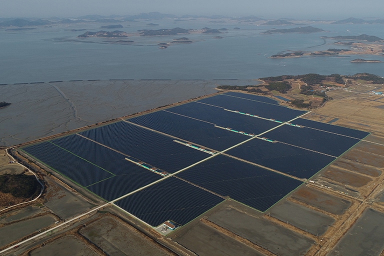 An aerial shot of LG ESS facilities.