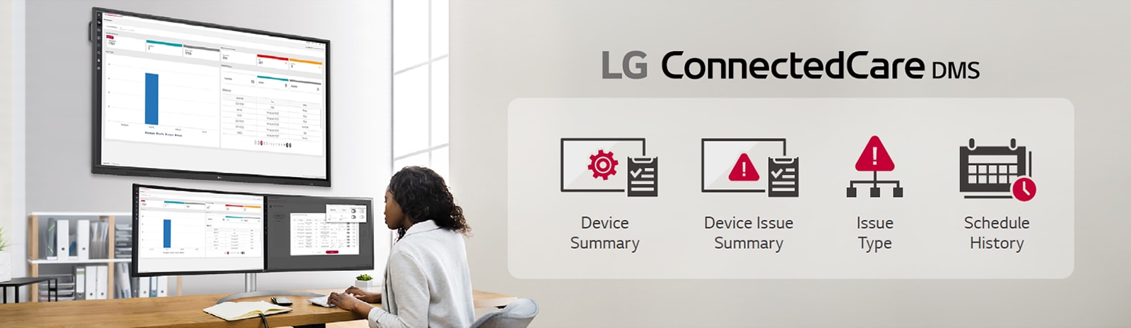An IT manager is managing/controlling the status of the TR3DJ through LG ConnectedCare DMS.