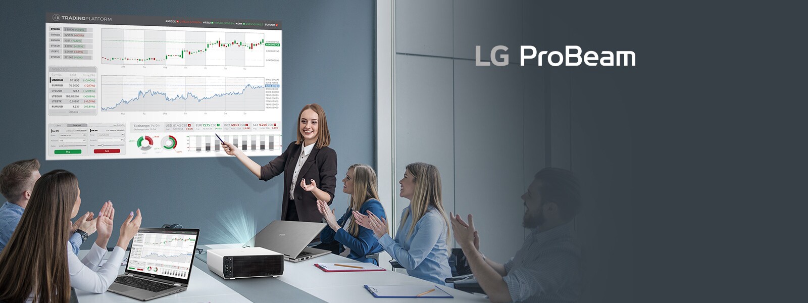 Doctor can check the diagnostic medical images quickly and conveniently using LG Medical Display.