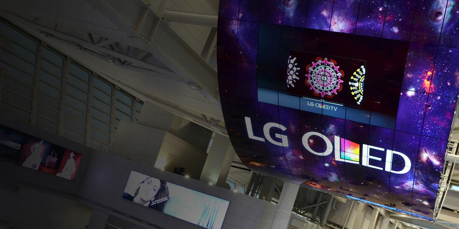 01.hero_01.Information Display_RE_Wide