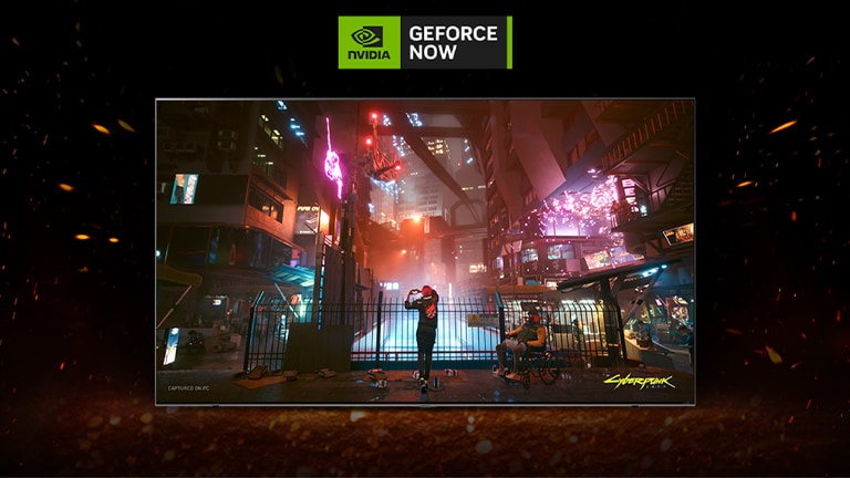 Εικόνα που δείχνει το GeForce NOW στην τηλεόραση LG UHD, με εκπομπές και παιχνίδια.