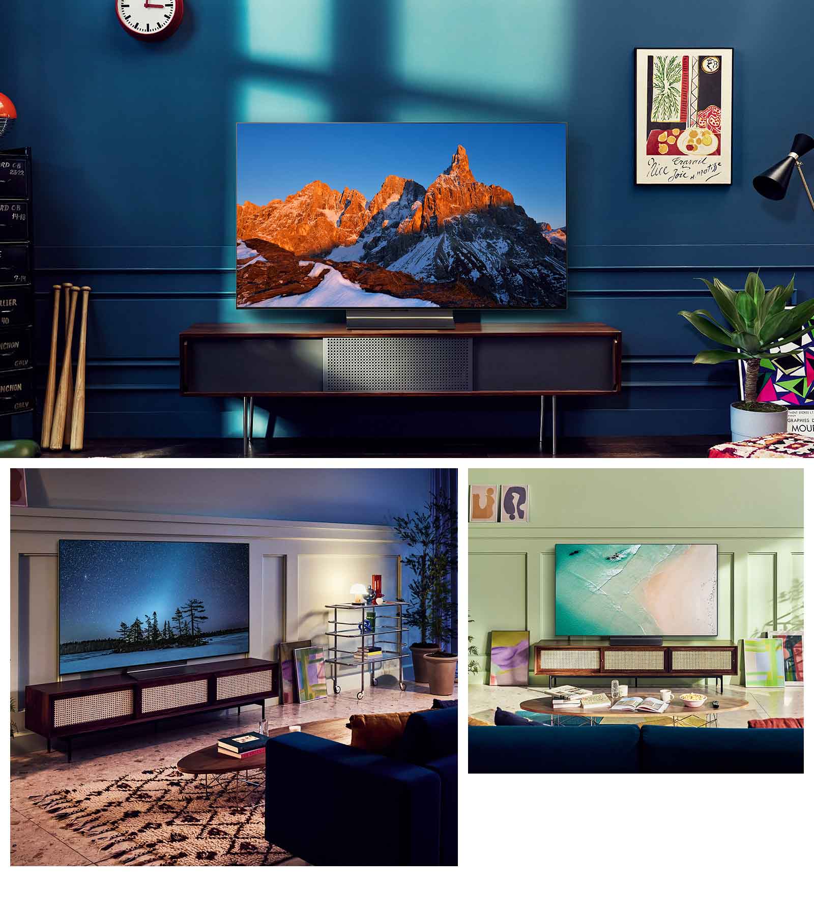 Η περιστρεφόμενη βάση σε τρεις διαφορετικούς χώρους. Ο πρώτος είναι σε μια βάση μπροστά από έναν βαθυγάλαζο τοίχο, ο δεύτερος σε μια βάση μπροστά από έναν καναπέ σε ένα σαλόνι και ο τρίτος σε μια βάση που περιβάλλεται από έργα τέχνης σε ένα ακατάστατο σαλόνι.