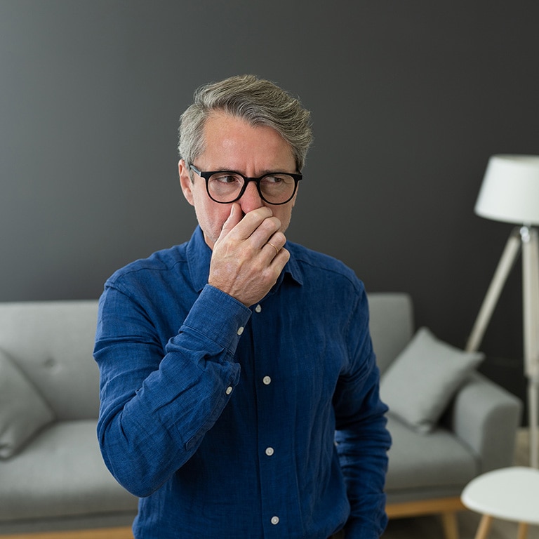 Περίεργοι θόρυβοι και οσμές 