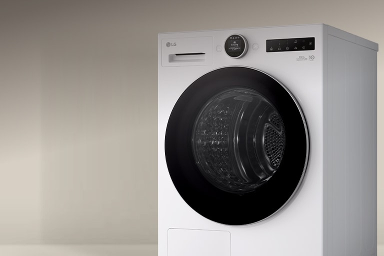 Η πόρτα του στεγνωτηρίου LG από ενισχυμένο γυαλί.