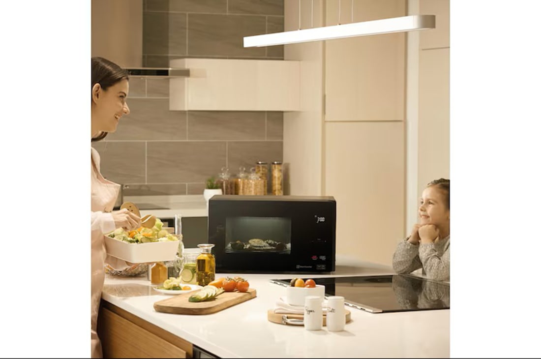 LG Ελεύθερος φούρνος μικροκυμάτων, NeoChef™ Slim, 25L, Γκριλ, Οθόνη αφής, side view, MH6535GIB, thumbnail 7