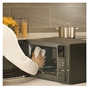 LG Ελεύθερος φούρνος μικροκυμάτων, NeoChef™ Slim, 25L, Γκριλ, Οθόνη αφής, side view, MH6535GIB, thumbnail 6