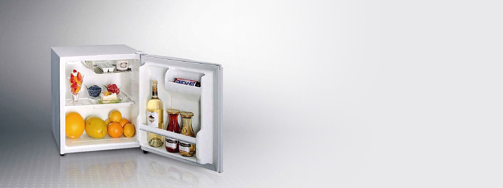 01.hero_04_FREEZER_01_Mini-Bar_RE