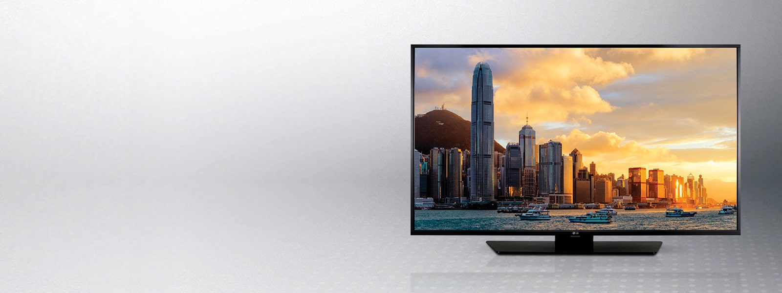 01.hero_04.Commercial-Lite_RE