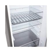 LG Ψυγειοκαταψύκτης Total No Frost 203 x 59,7 cm, LG ψυγειοκαταψύκτης σε χώρο καθιστικού με θέα τη νυχτερινή πόλη και γραφικό AI Saving Mode με διάγραμμα διακυμάνσεων ενέργειας, GBBS322BPY, thumbnail 5