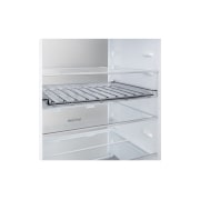 LG Ψυγειοκαταψύκτης Total No Frost 203 x 59,7 cm, LG ψυγειοκαταψύκτης εντοιχισμένος σε σκούρα καφέ ντουλάπια με παράθυρο και καναπέ στα αριστερά και νεροχύτη στα δεξιά, GBBS525CPY, thumbnail 4