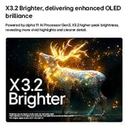 LG OLED evo AI 83 ιντσών C6 4K Smart TV 2026, Η LG OLED evo AI C6 εμφανίζει μια σκηνή με πλανήτες και αστέρια διαιρούμενης οθόνης, συγκρίνοντας μια anti-glare ματ οθόνη με τέλειο μαύρο και τέλειο χρώμα για καθαρότερη ποιότητα εικόνας σε οποιεσδήπ, OLED83C64LA, thumbnail 3