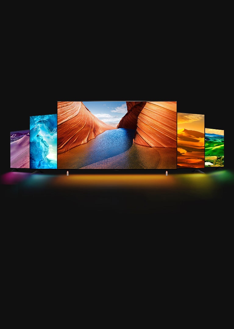 Με το QNED 99 στο κέντρο, ολόκληρη η σειρά QNED εμφανίζεται αριστερά και δεξιά.