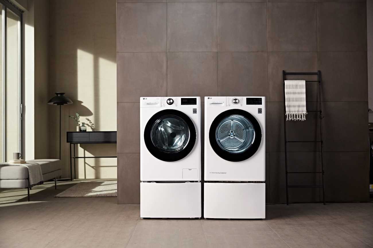 lg wm.jpg