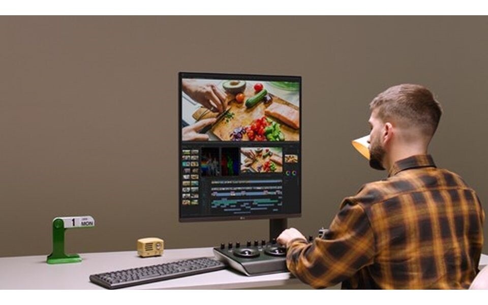 new monitor dual 1.jpg