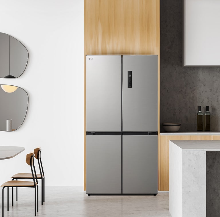  LG Multi-Door hladnjak s ravnim vratima može se vidjeti u modernom kuhinjskom okruženju