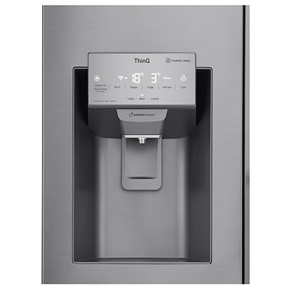 Krupan kadar dodirnog zaslona pročišćivaća vode LG hladnjaka.