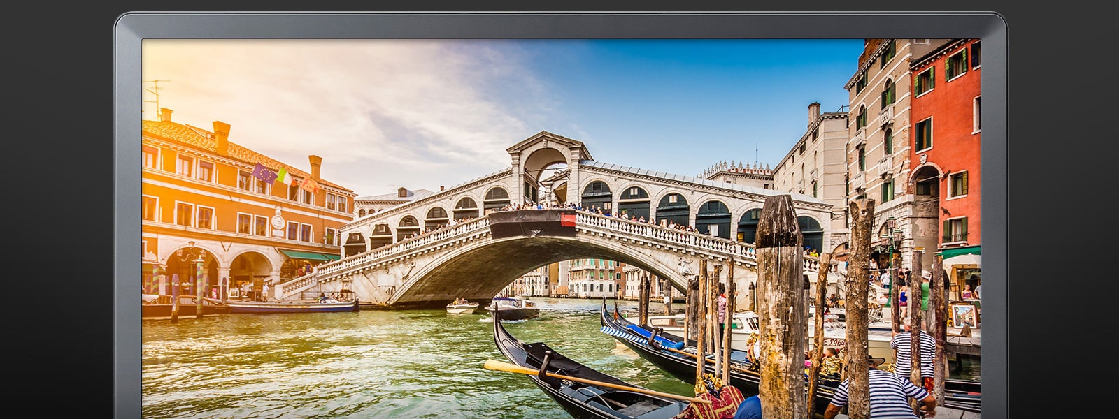 Zadivljujuće vizualno iskustvo uz HD zaslon