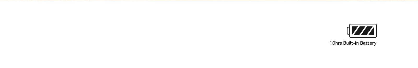 Slika žene koja nosi proizvod na terasu kako bi se predstavila prenosivost uređaja XBOOM 360.