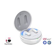 LG TONE Free FP9, Prikaz otvorene kutijice pod kutom od 15 stupnjeva s uključenim atmosferskim osvjetljenjem i logotipima Plug&wireless, TONE-FP9W, thumbnail 1