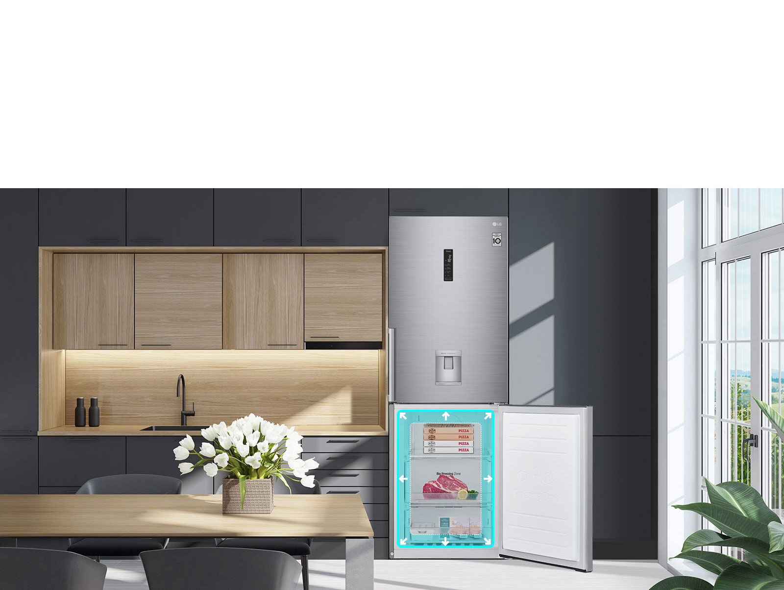 Prikazuje se hladnjak koji se stapa s policama u kuhinji. Donja polovica hladnjaka otvorena je i napunjena proizvodima. Neonski kvadrat sa strelicama prikazan je oko ruba prostora hladnjaka kako bi pokazao da unutra ima više prostora.