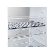 LG Hladnjak sa zamrzivačem u donjem dijelu, DoorCooling+™ i ThinQ™ tehnologija, kapacitet 375L, Prednja gornja vrata otvorena s pogledom na hranu, GBBS525CPY, thumbnail 4
