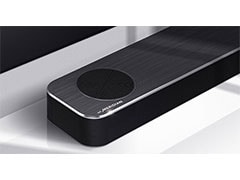 Svaka lijeva krajnja strana sadrži po 3 zvučnika