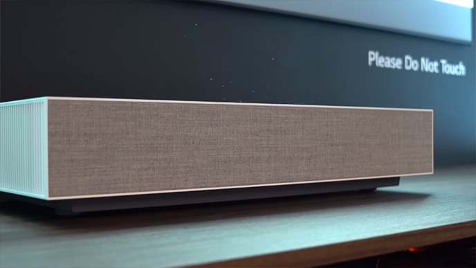 Ludi novi monitori, prijenosna računala, projektori tvrtke LG, autor TechSource