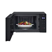 LG Mikrovalna pećnica kapaciteta 20 litara, EasyClean™ premaz, front open  with food, MS2032GAS, thumbnail 2