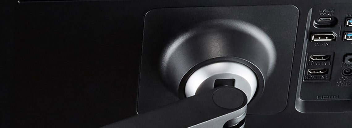 Uporaba držača koji se jednostavno postavlja