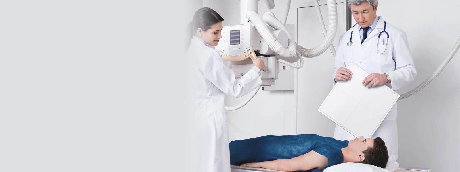 Medical-Monitors-Category-HeroBanner_D