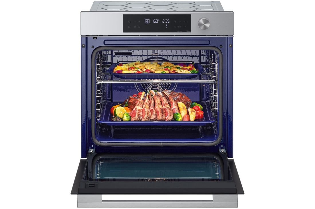LG Ugradbena pećnica InstaView™, tehnologije EasyClean™ i ThinQ™, 76L kapacitet, front view, WSED7612S, thumbnail 3