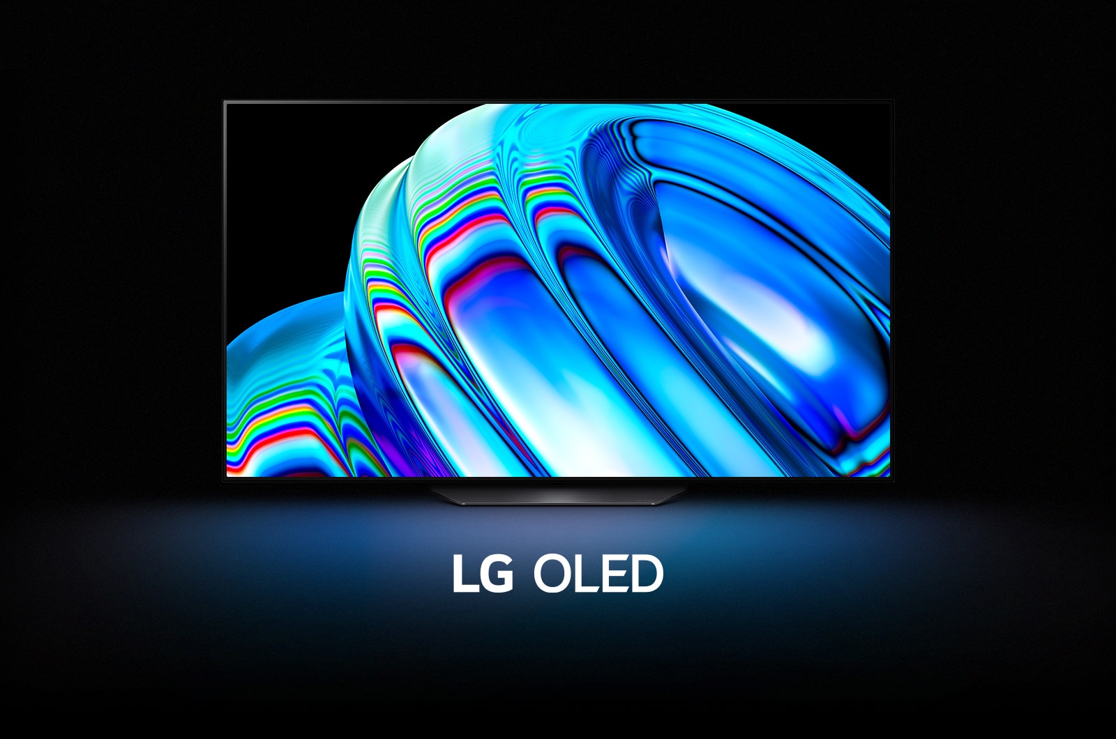 A képernyő megtelik kék, absztrakt hullámmintával, majd a kamera fokozatosan eltávolodik, és feltűnik az LG OLED B2. A képernyő feketére vált, majd ismét megjelenik a hullámminta, alatta az „LG OLED” szöveggel.