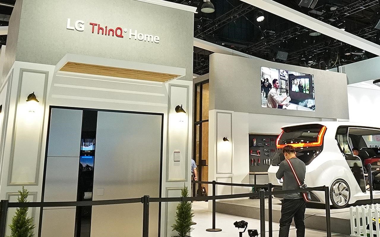 LG's ThinQ zone was once again a hit at CES 2020, with a number of new products on show including the electric car | More at LG MAGAZINE
