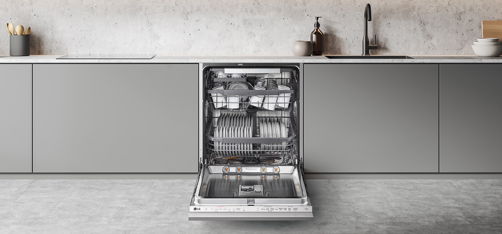 צילום של איך להתאים מדפי מדיח כלים כך שיתאימו לסוגים שונים של כלים.