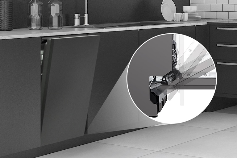 פנים מטבח עם מדיח כלים שנפתח חלקית והמחשה של אופן הפעולה של דלת ההזזה והקבועה.
