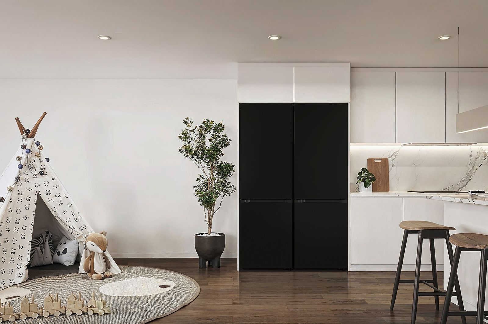 Pair_M-VB2_BM_Lifestyle