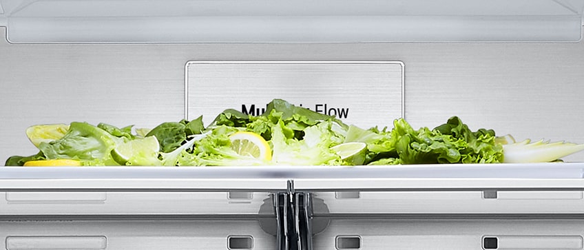 תקריב על תווית Metal Fresh בתוך המקרר.