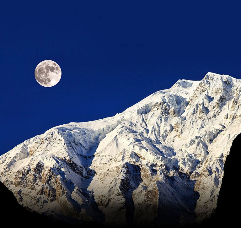 תמונה מפורטת וחדה עם<br>Full Array Dimming Pro2